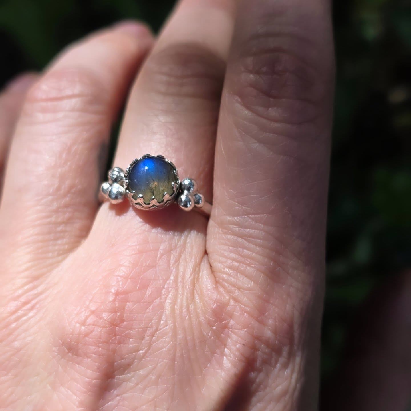 A unique silver ring with labradorite - a totem of the dreams you still carry within you