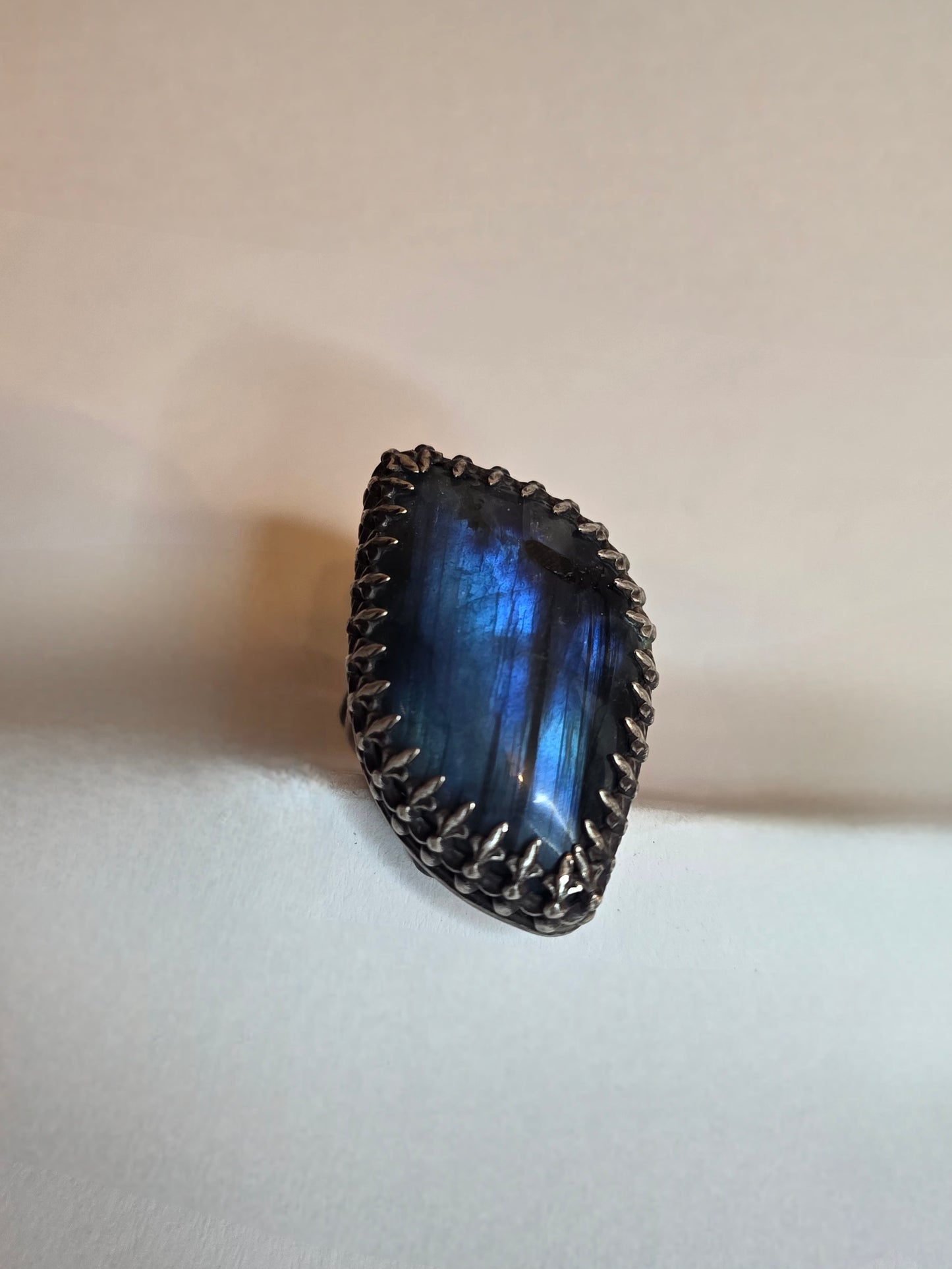 STORM — Unikatni Srebrni Prsten s Labradoritom