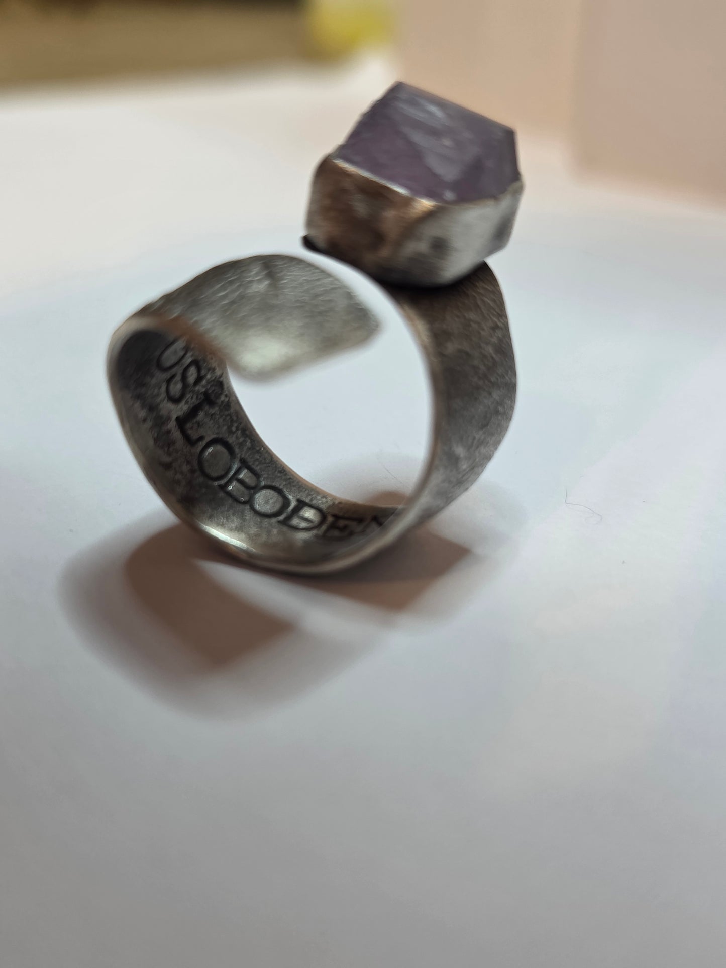 OSLOBOĐENA - srebrni prsten s ametistom