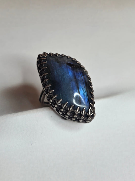 STORM — Unikatni Srebrni Prsten s Labradoritom